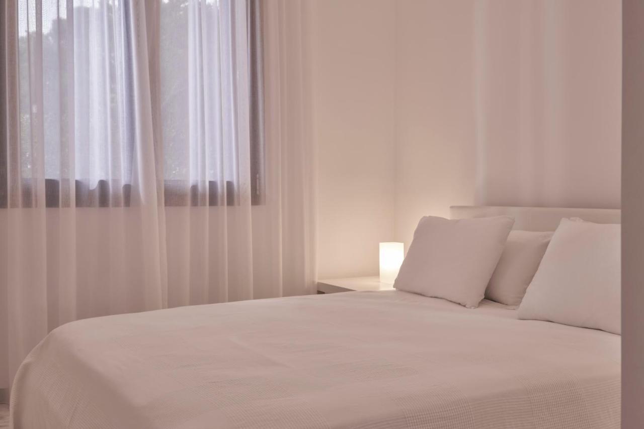 Augoustos Eco Luxury *